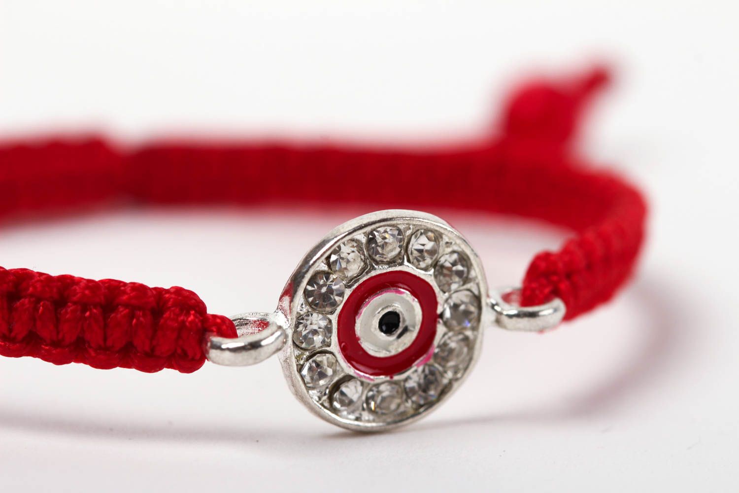 Bracelet rouge Bijou fait main tressé en nylon original Cadeau pour femme photo 3