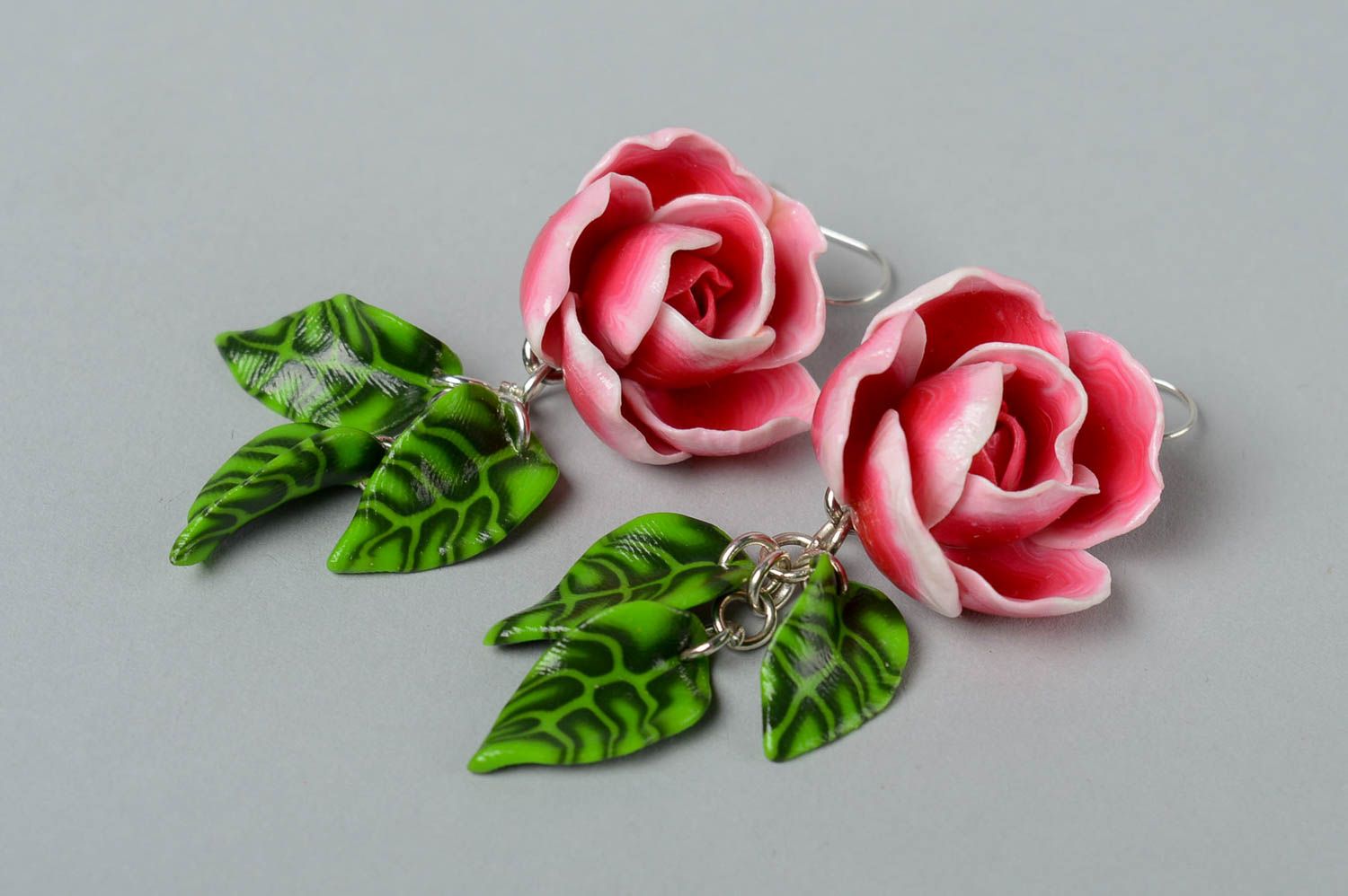 Boucles d'oreilles roses Bijou fait main Accessoire femme pâte polymère design photo 4