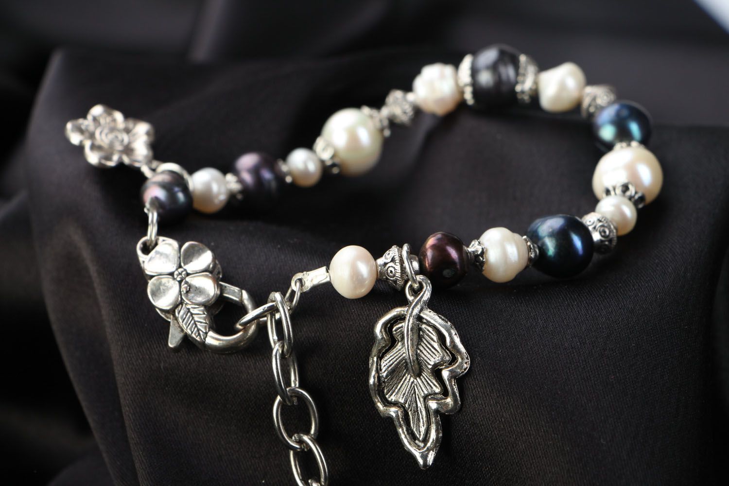 Handmade Armband mit Perlen foto 3
