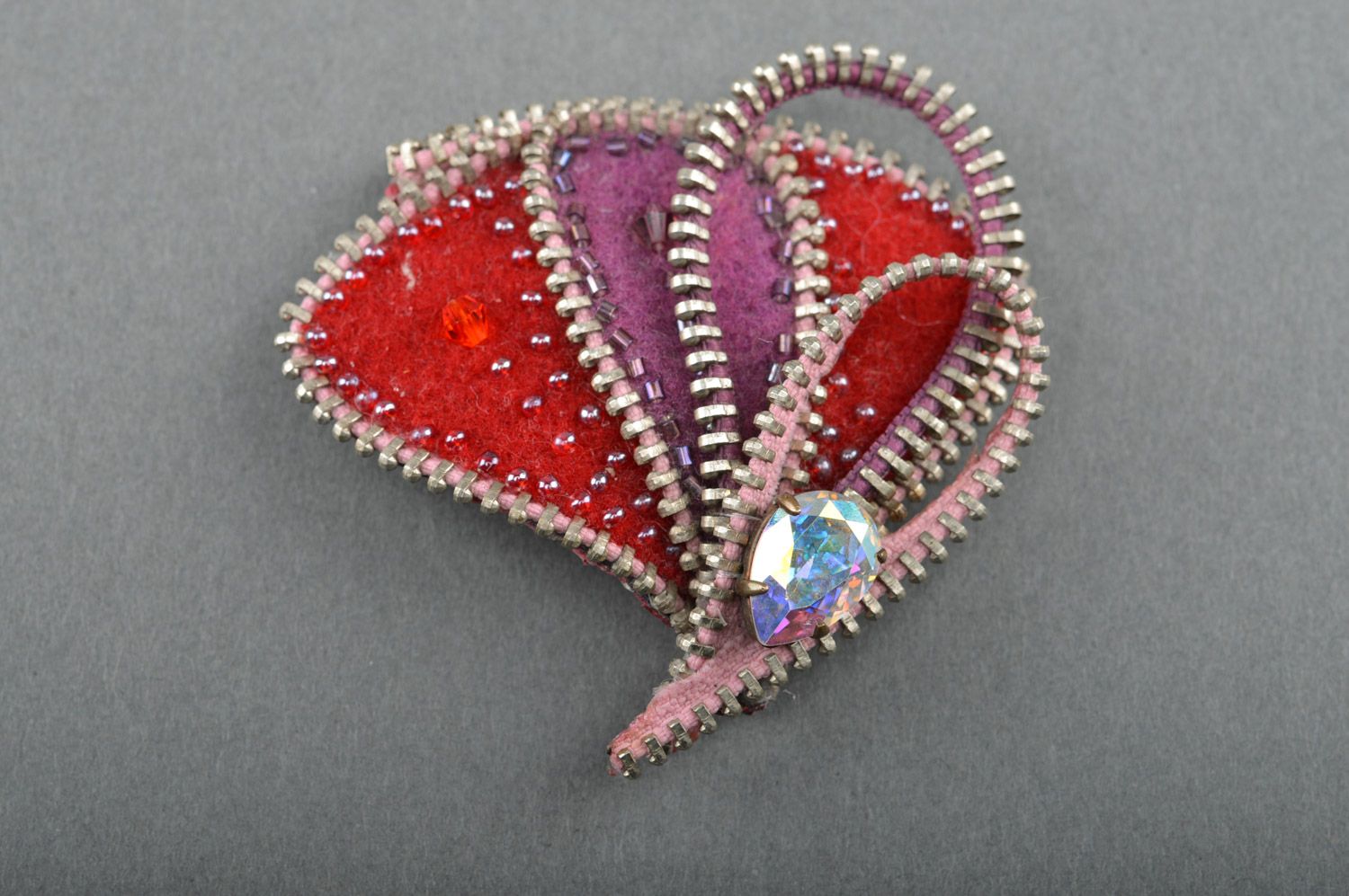 Handmade colorful cashmere brooch with rhinestone and zippers for outer clothing photo 2