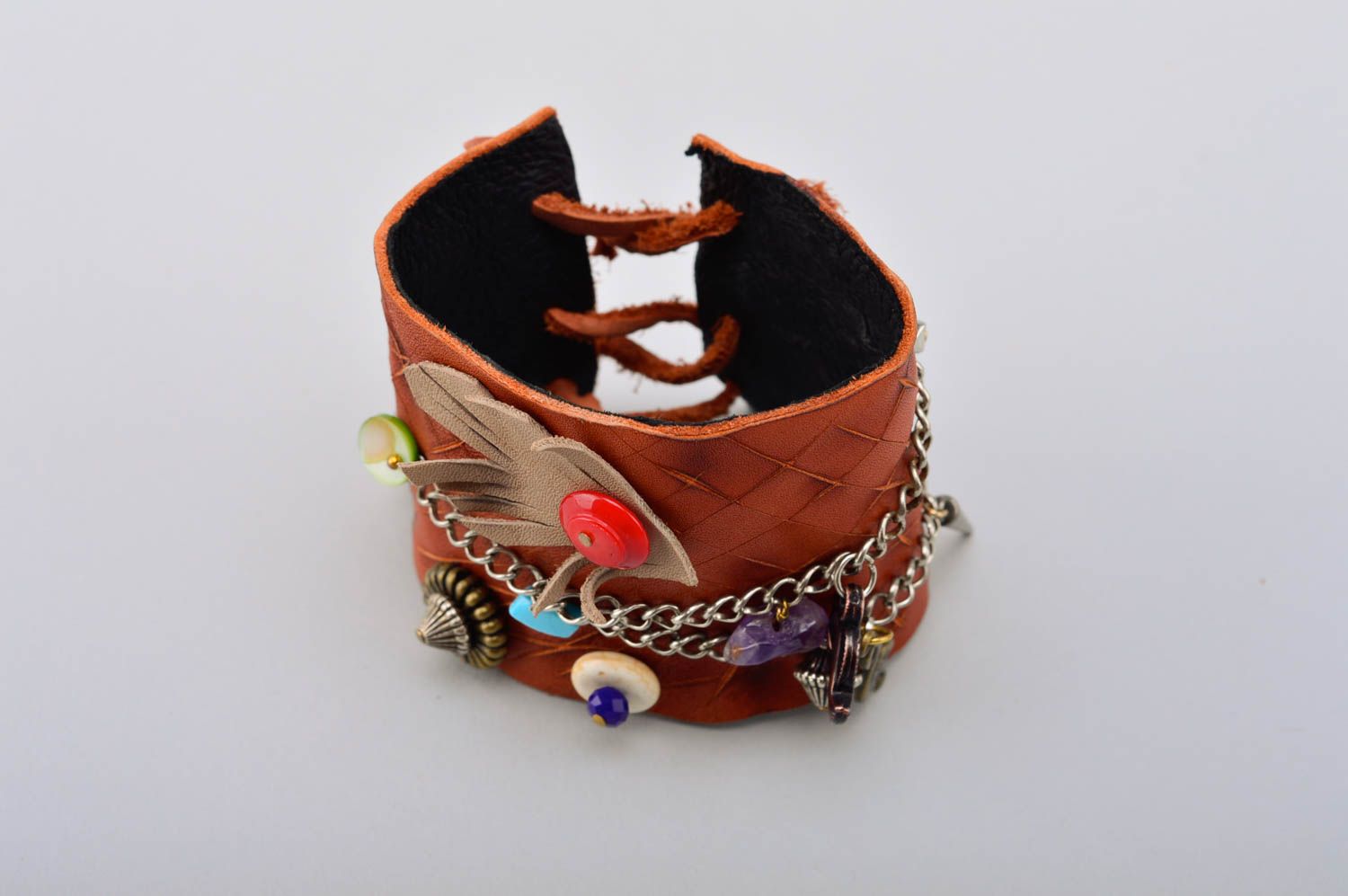 Bracelet large en cuir Bijou fait main marron avec pierres Cadeau pour femme photo 3