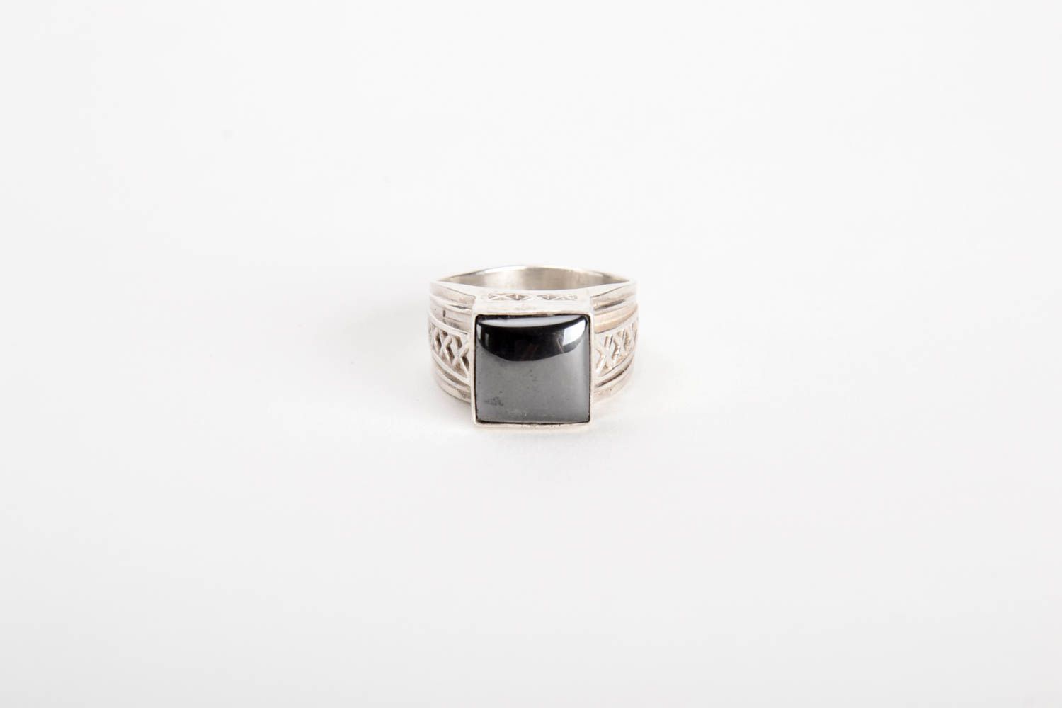 Украшение ручной работы серебряное кольцо подарок для мужчины с гематитом фото 4