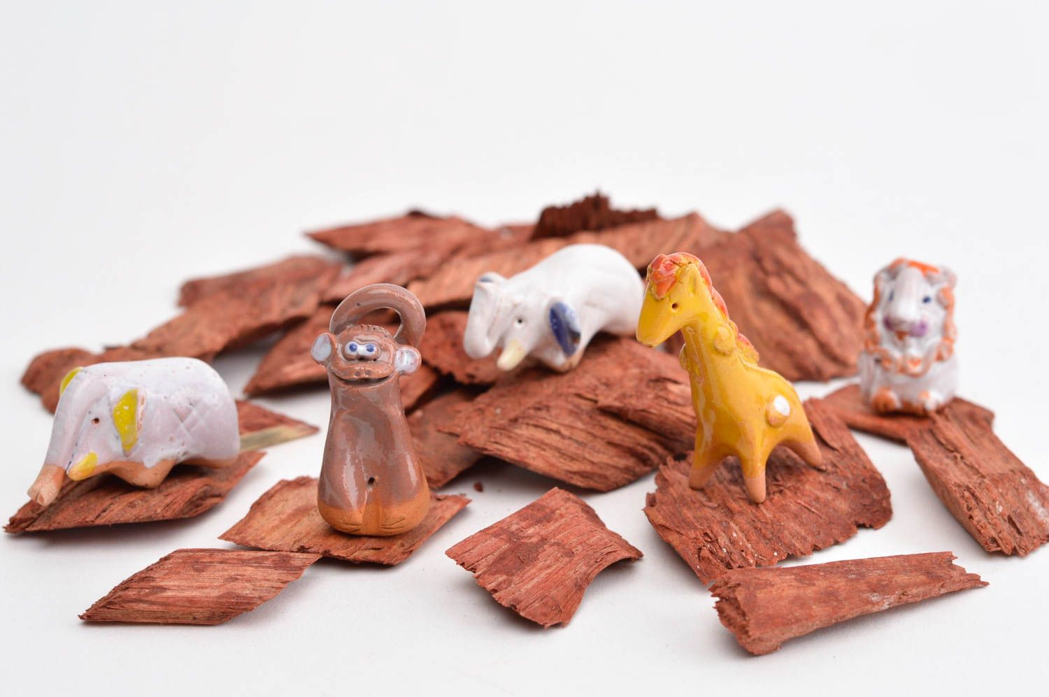 Handmade Keramik Deko Figuren aus Ton Tier Statuen Miniatur Figuren 5 Stück  foto 1