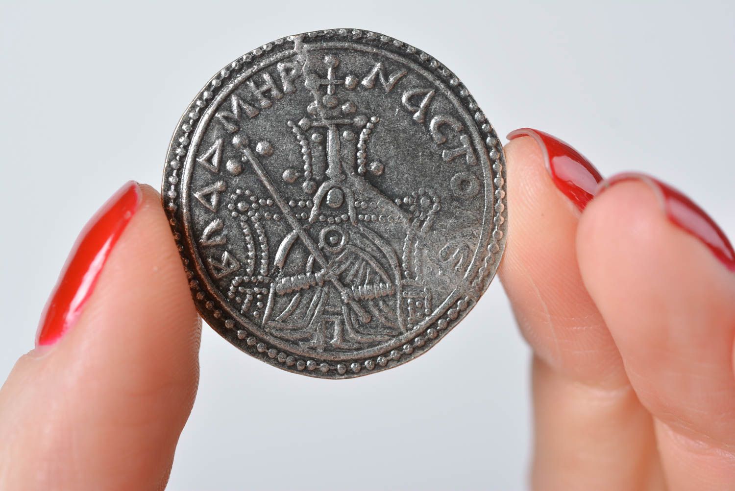 Копия монеты handmade редкая монета посеребренная старая монета Владимира фото 4