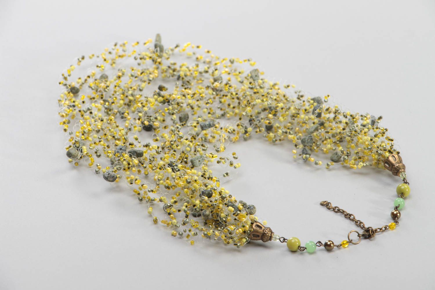 Handmade gelbes Glasperlen Collier mehrreihig mit Naturstein Serpentin für Damen foto 4