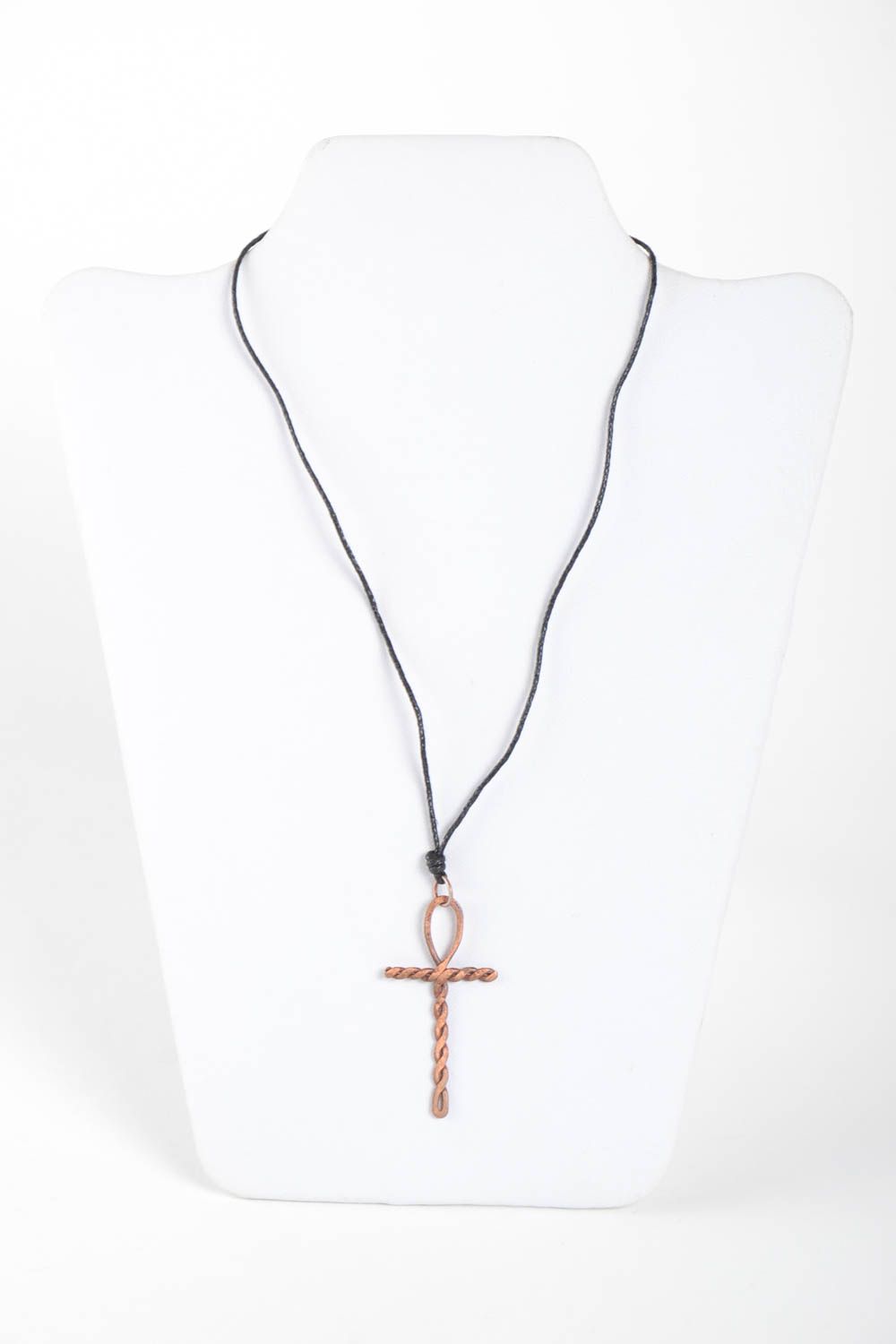 Pendentif croix Bijou fait main en cuivre design original Cadeau femme photo 2