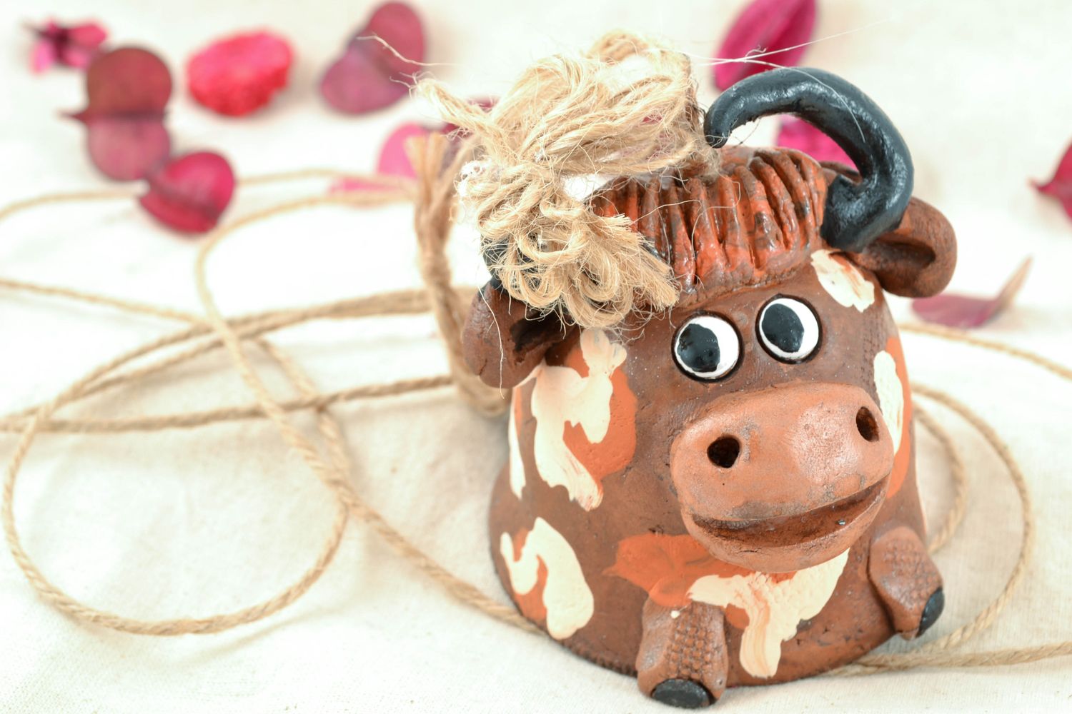 Designer ceramic bell for home decor Cow photo 2