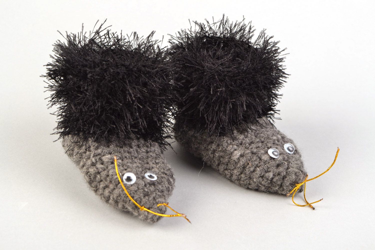 Handmade crochet baby shoes in the shape of gray hedgehogs with black edges photo 4