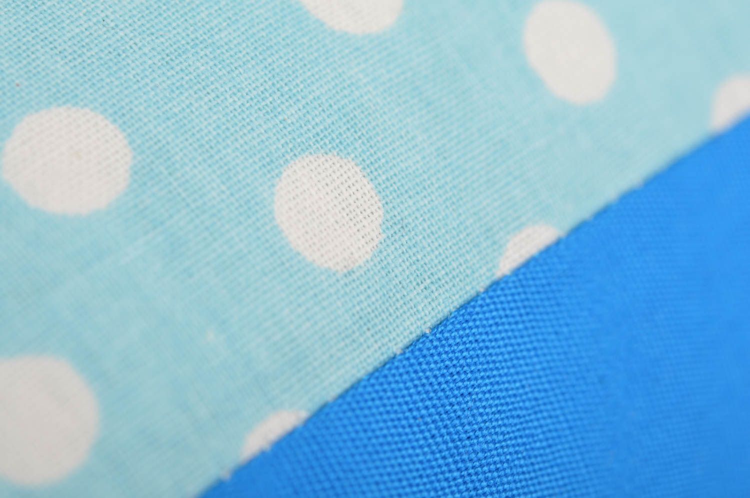 Lettre en tissu L bleue à pois blancs en coton naturel faite main décoration photo 2