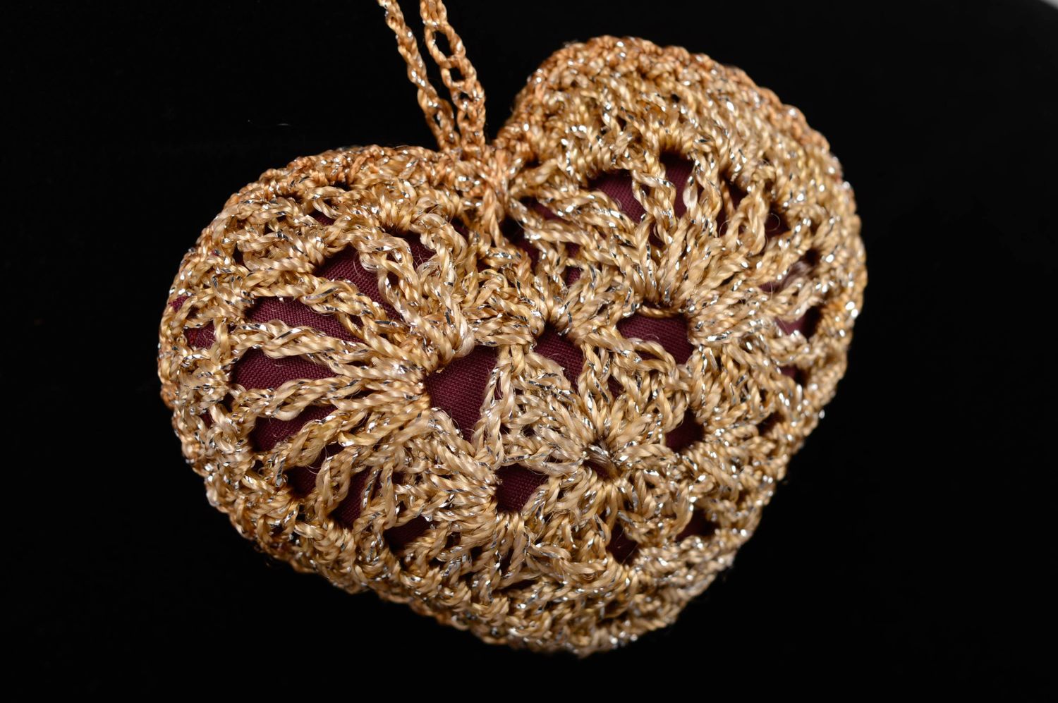 Crochet heart-shaped interior pendant  photo 5