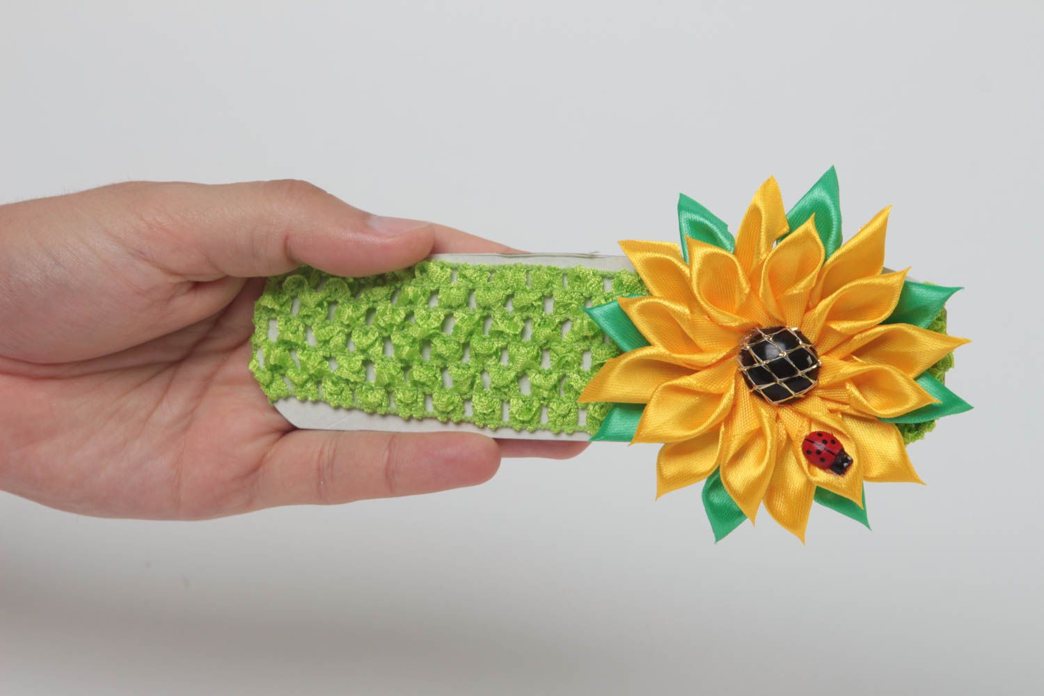 Haarband mit Blumen Handgemachter Schmuck Accessoires für Haare breites Haarband foto 5