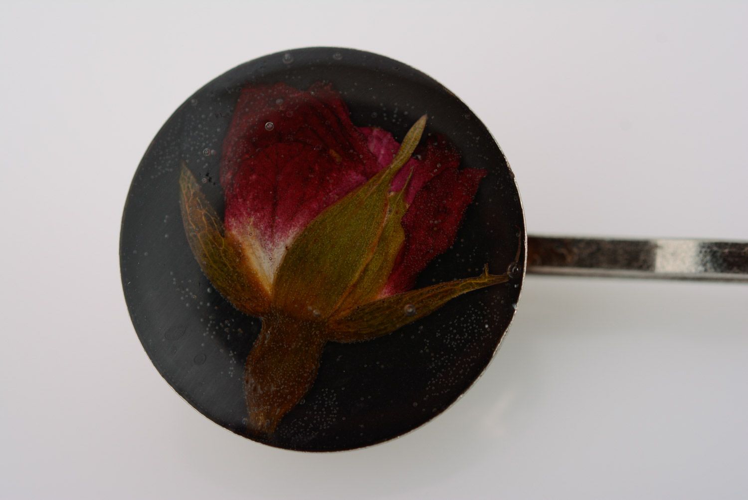 Handmade dark round metal hair pin with dried flower in epoxy resin Rose photo 2