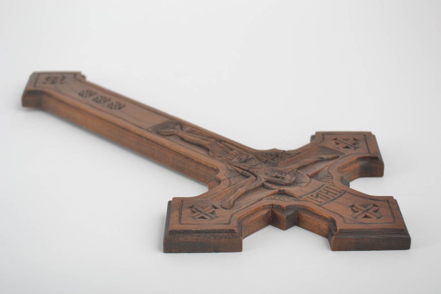 Handmade geschnitztes Kreuz Kruzifix aus Holz Haus Dekoration Wandkreuz aus Holz foto 3