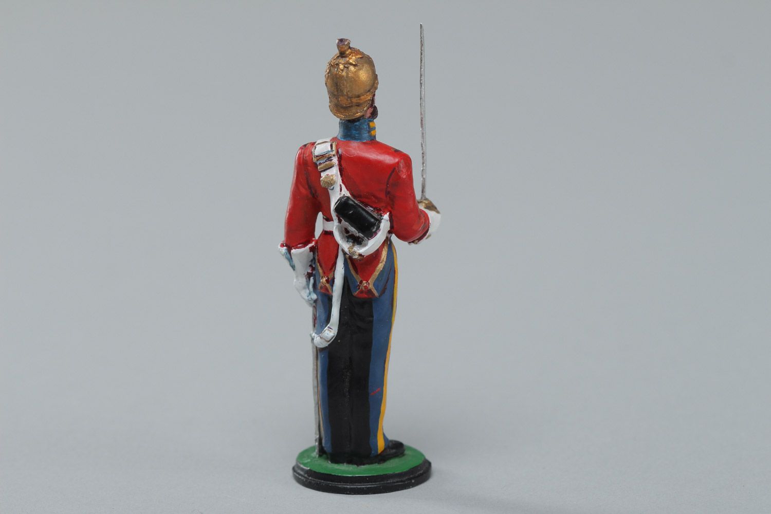 Handmade collectible painted miniature tin figurine of British cavalry soldier  photo 4