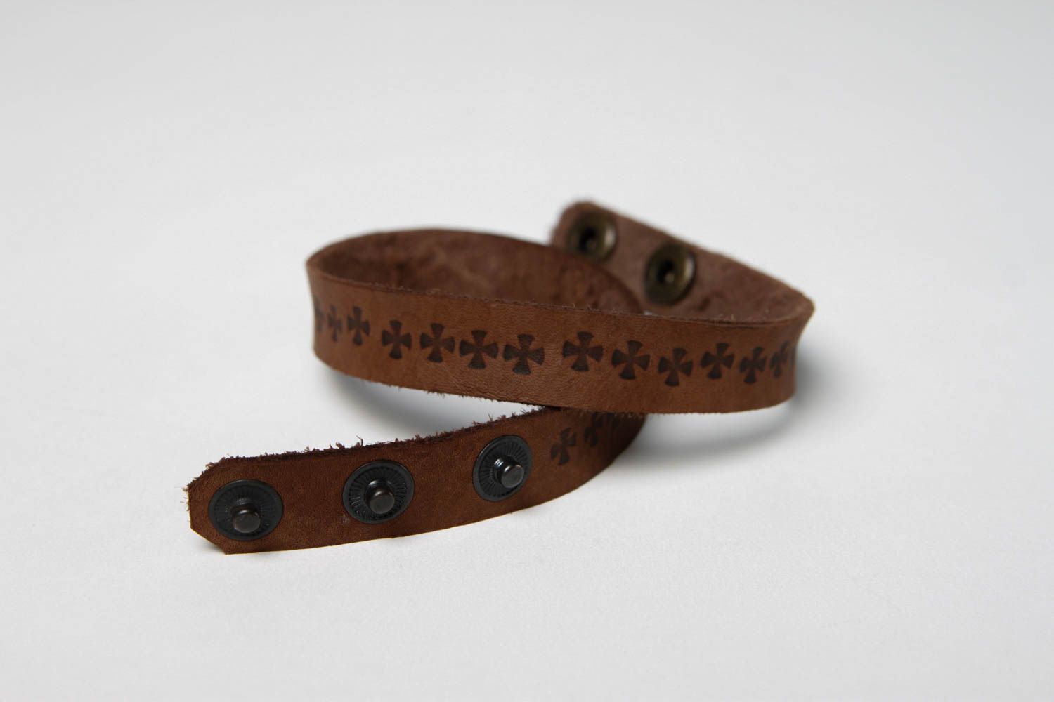Bracelet en cuir Bijou fait main design original mignon boutons Accessoire femme photo 5