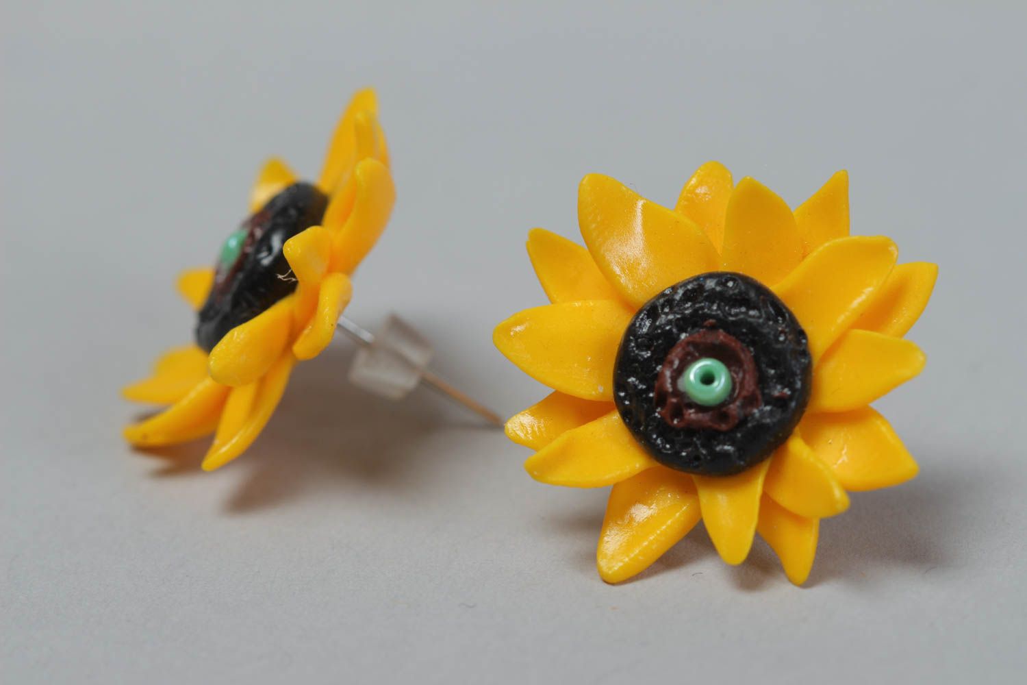Unusual handmade plastic flower stud earrings designer jewelry gifts for girls photo 3
