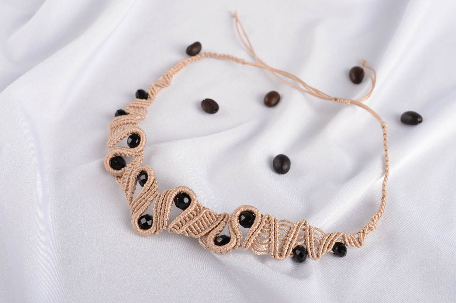 Handmade Damen Halskette Halsschmuck für Damen Schmuck Collier beige schwarz foto 1