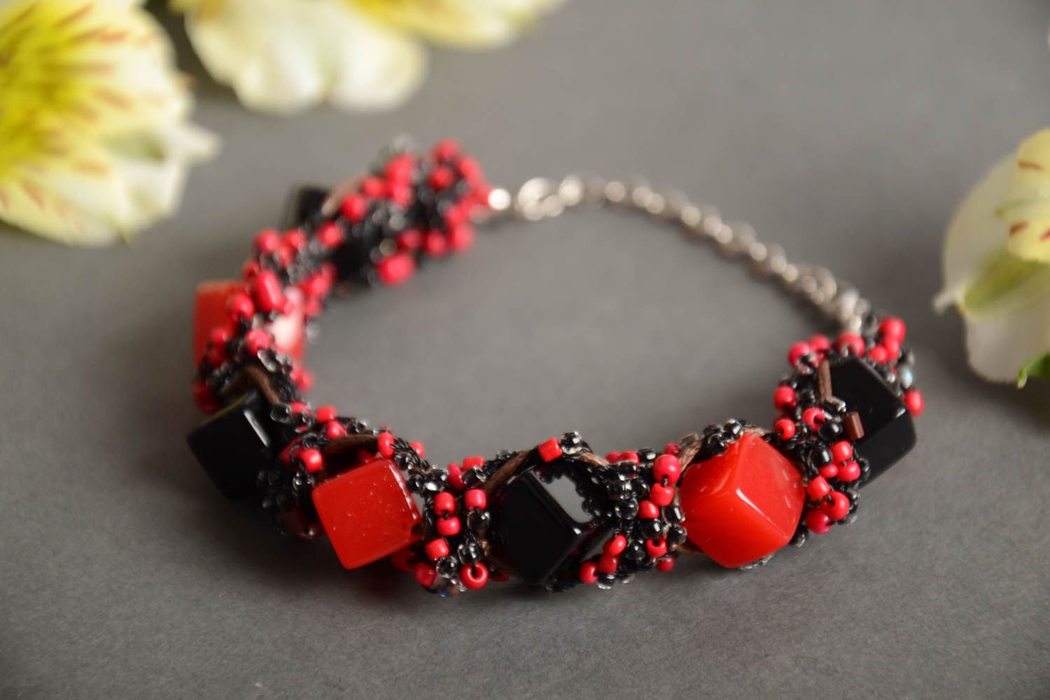 Handmade red and black bead woven wrist bracelet with chain and square beads photo 1