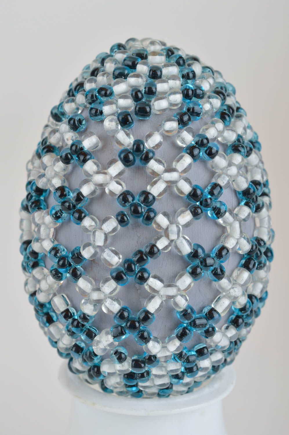 Unusual handmade designer paper mache Easter egg woven over with Chinese beads photo 2