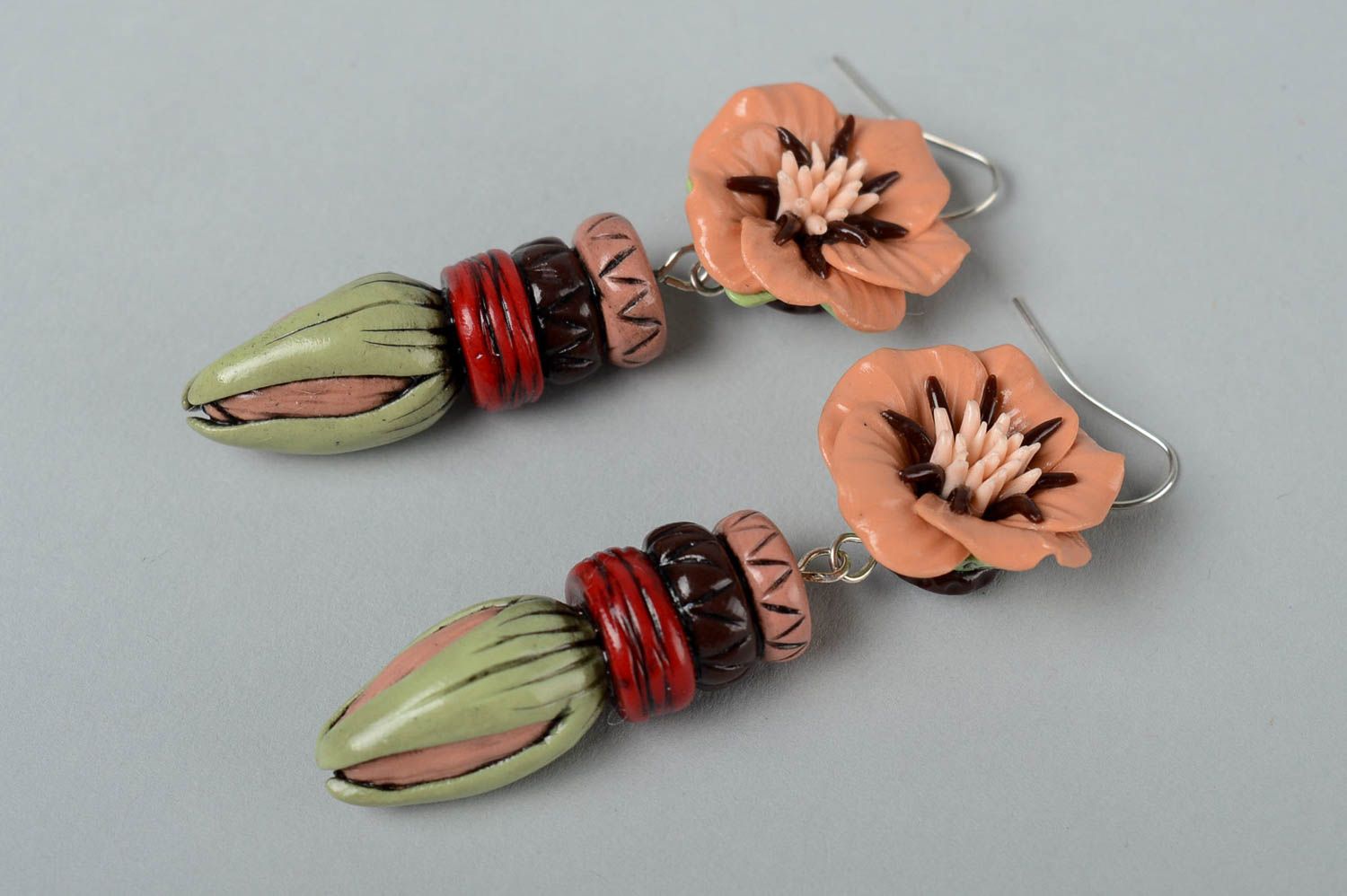 Boucles d'oreilles Bijoux faits main pendantes pâte polymère fleurs Cadeau femme photo 3