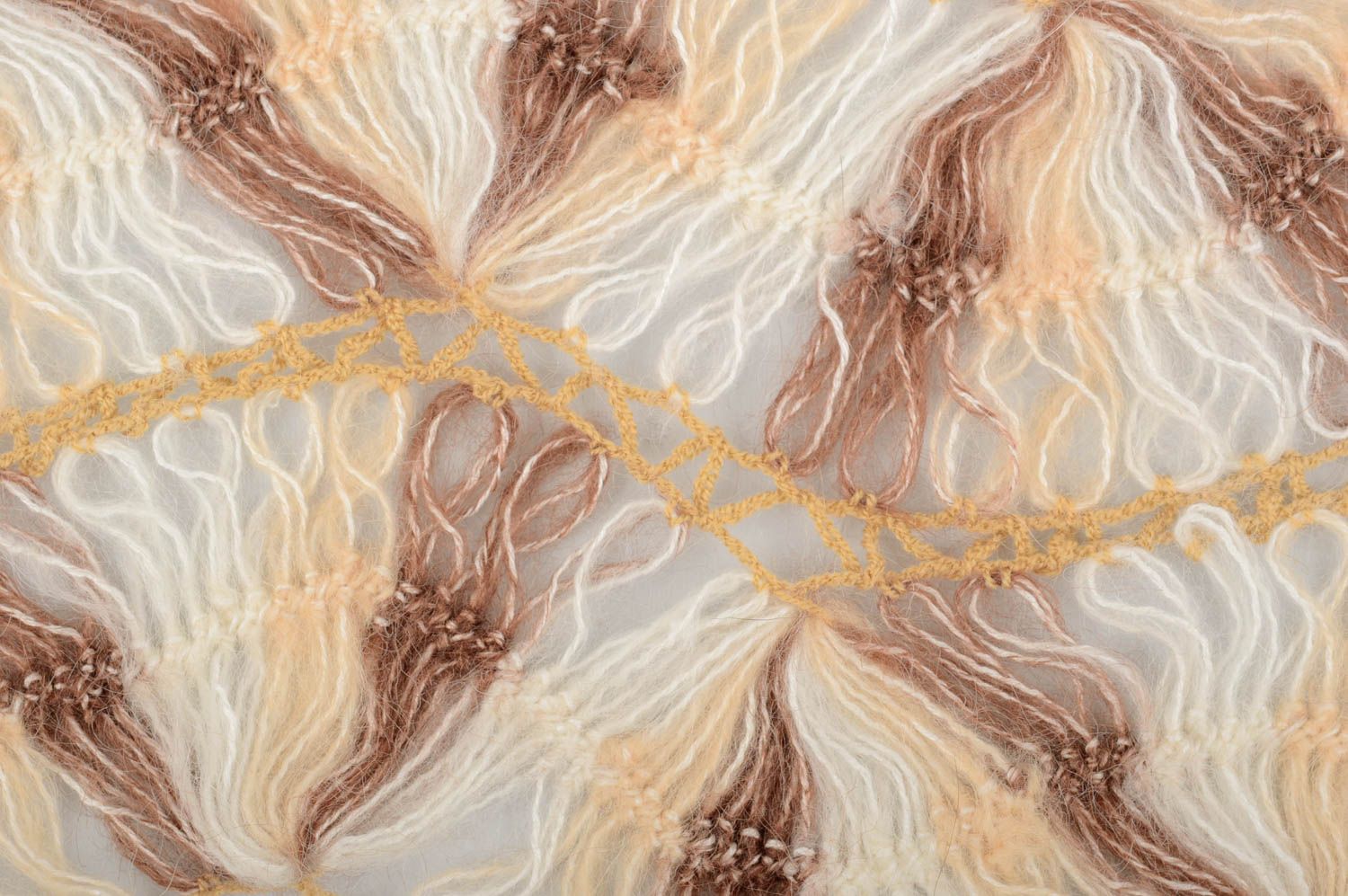 Пастельный шарф ручной работы необычный подарок легкий шарф на шею светлый фото 4