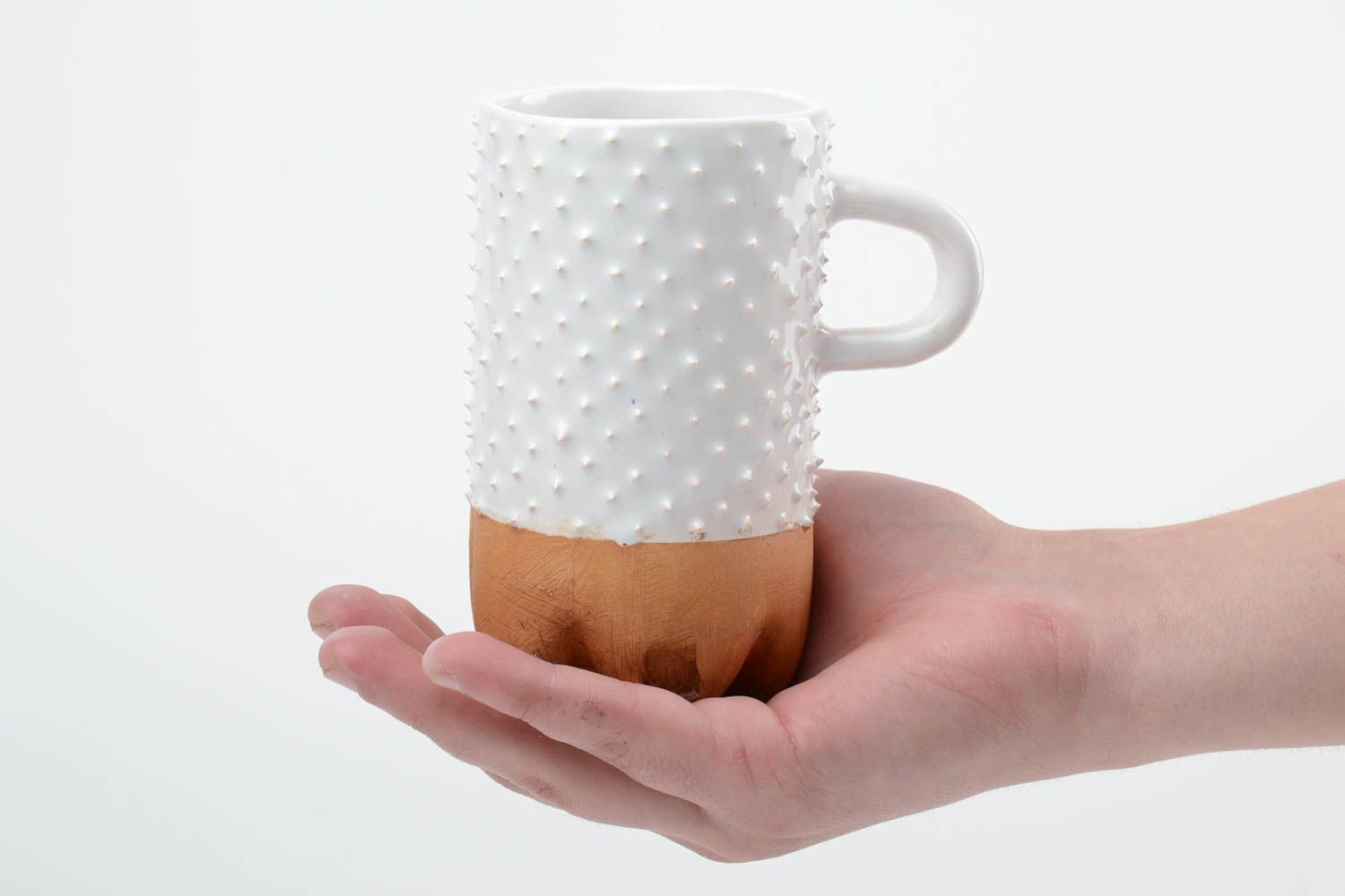 Bemalte originelle weiße Teetasse aus Ton mit Glasur 500 ml Handarbeit  foto 5