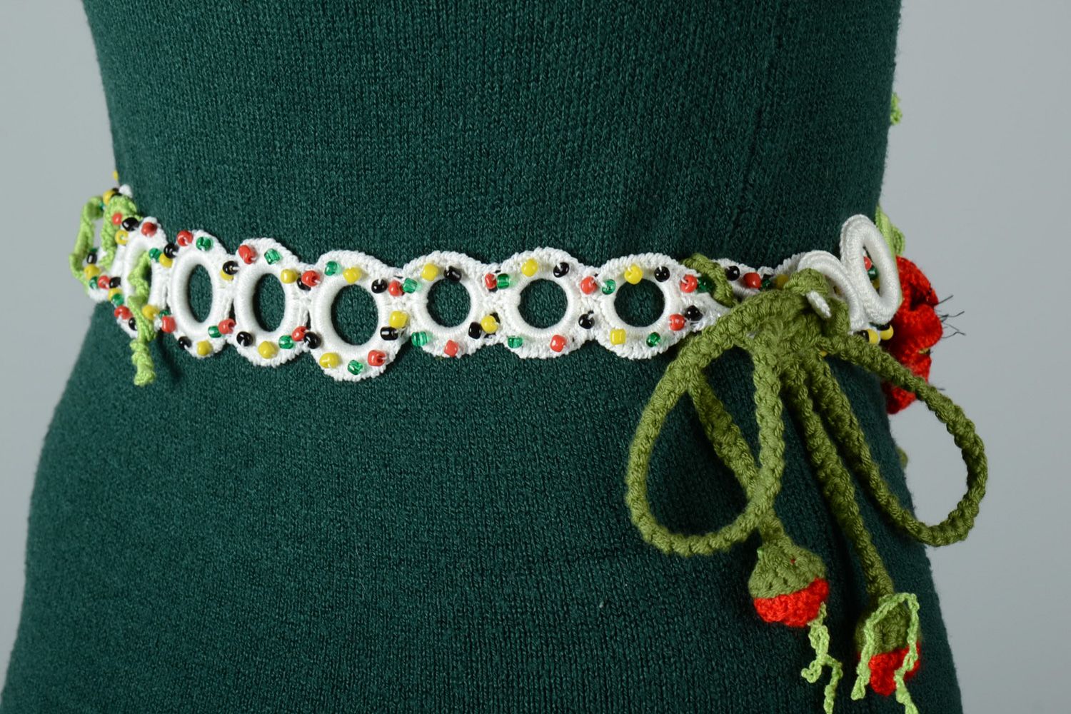 Homemade crochet acrylic and cotton flower belt for women photo 2