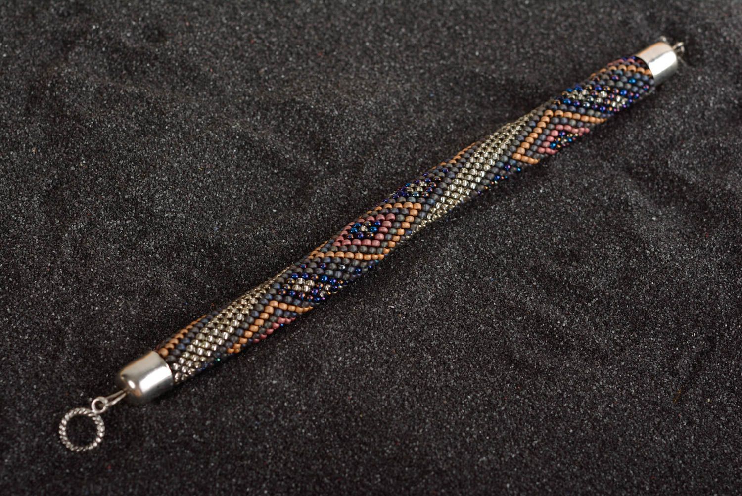 Браслет из бисера модный браслет ручной работы украшение из бисера на руку фото 2