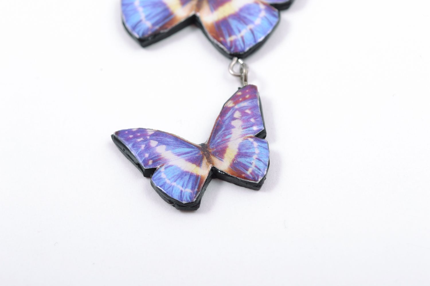 Collar de arcilla polimérica Mariposas foto 3