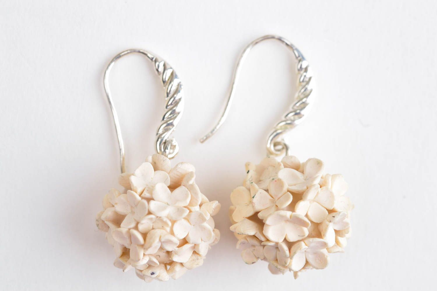 Pendientes de moda ramos de flores blancas bisutería artesanal regalo original foto 2