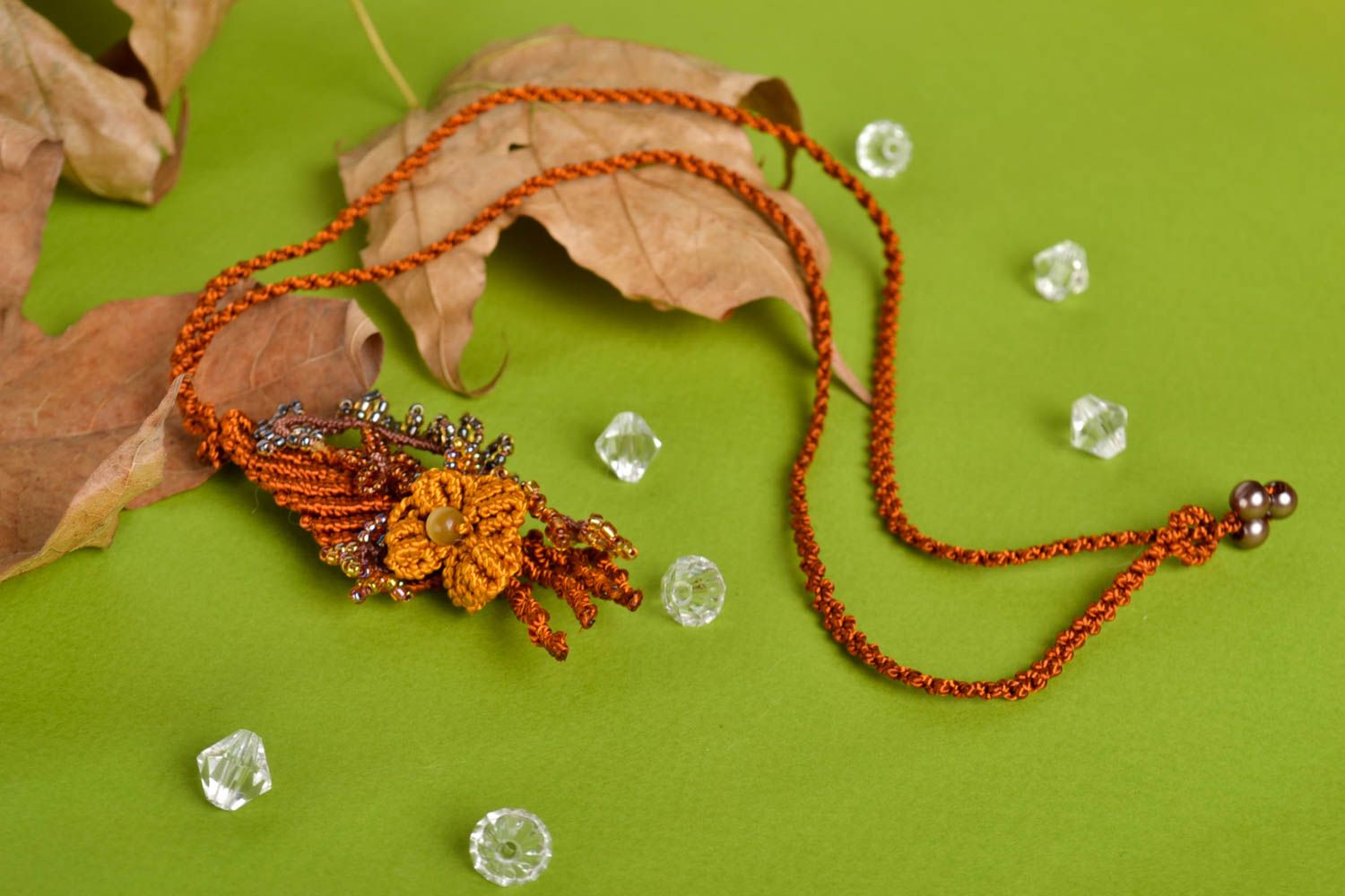 Collar artesanal de hilos color naranja accesorio para mujeres regalo original foto 1