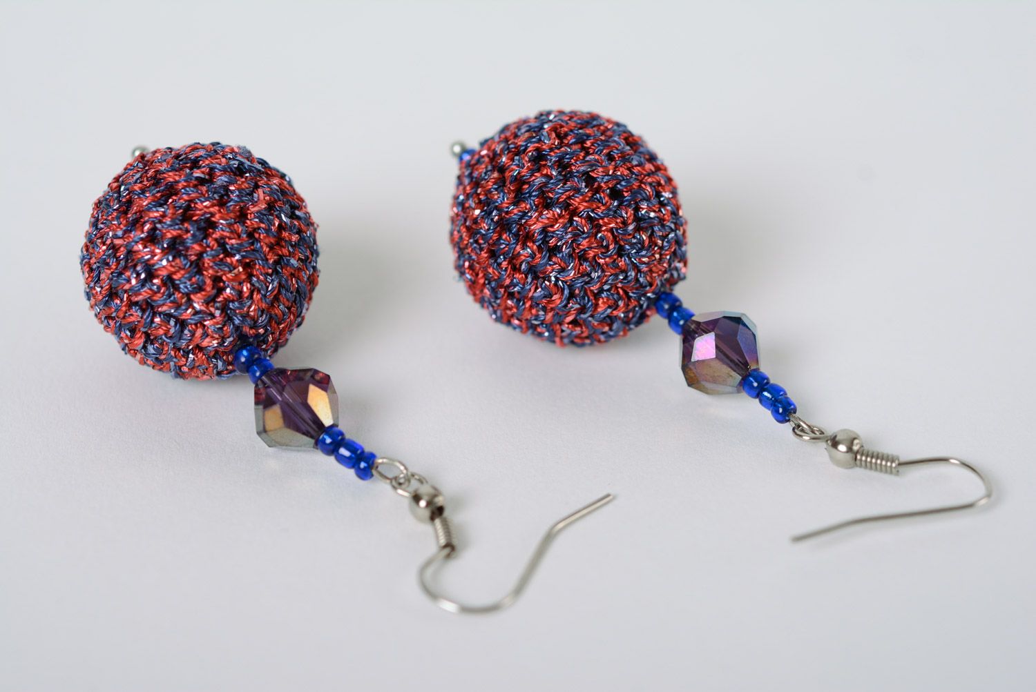 Beautiful handmade blue beaded earrings crocheted over with cotton threads photo 3