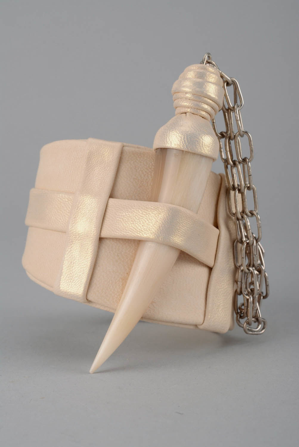 Handmade Armband mit Horn foto 1