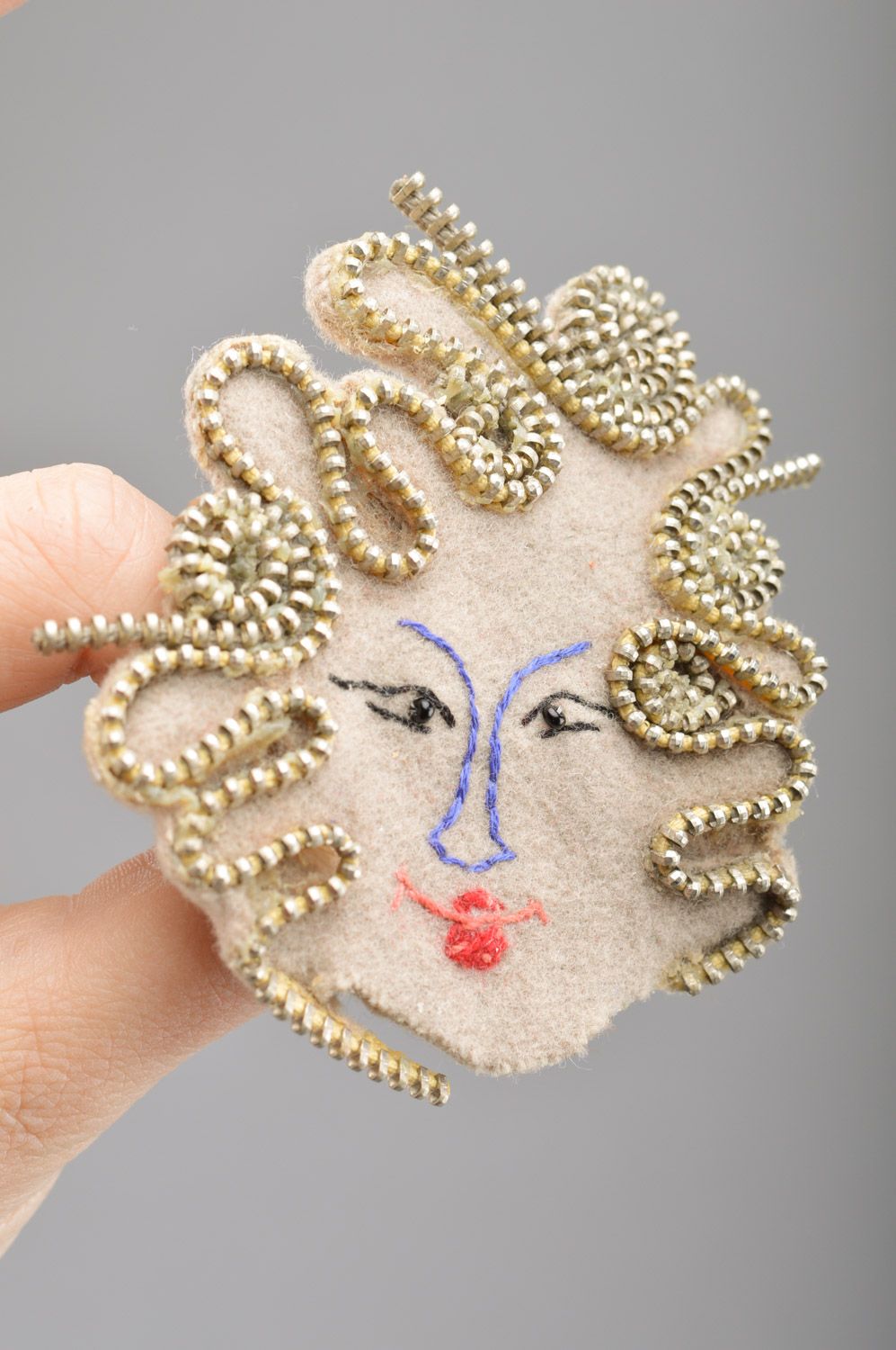 Unusual designer handmade cashmere brooch in the shape of Gorgon Medusa photo 1