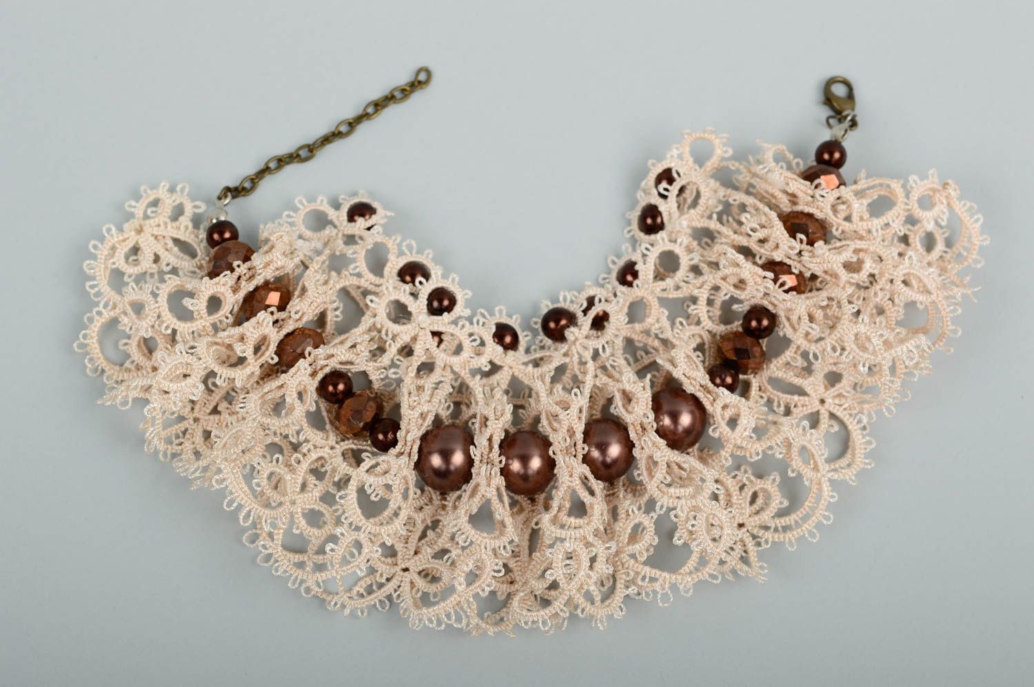 Armband Damen handmade hochwertiger Modeschmuck originelle Geschenke in Beige  foto 1