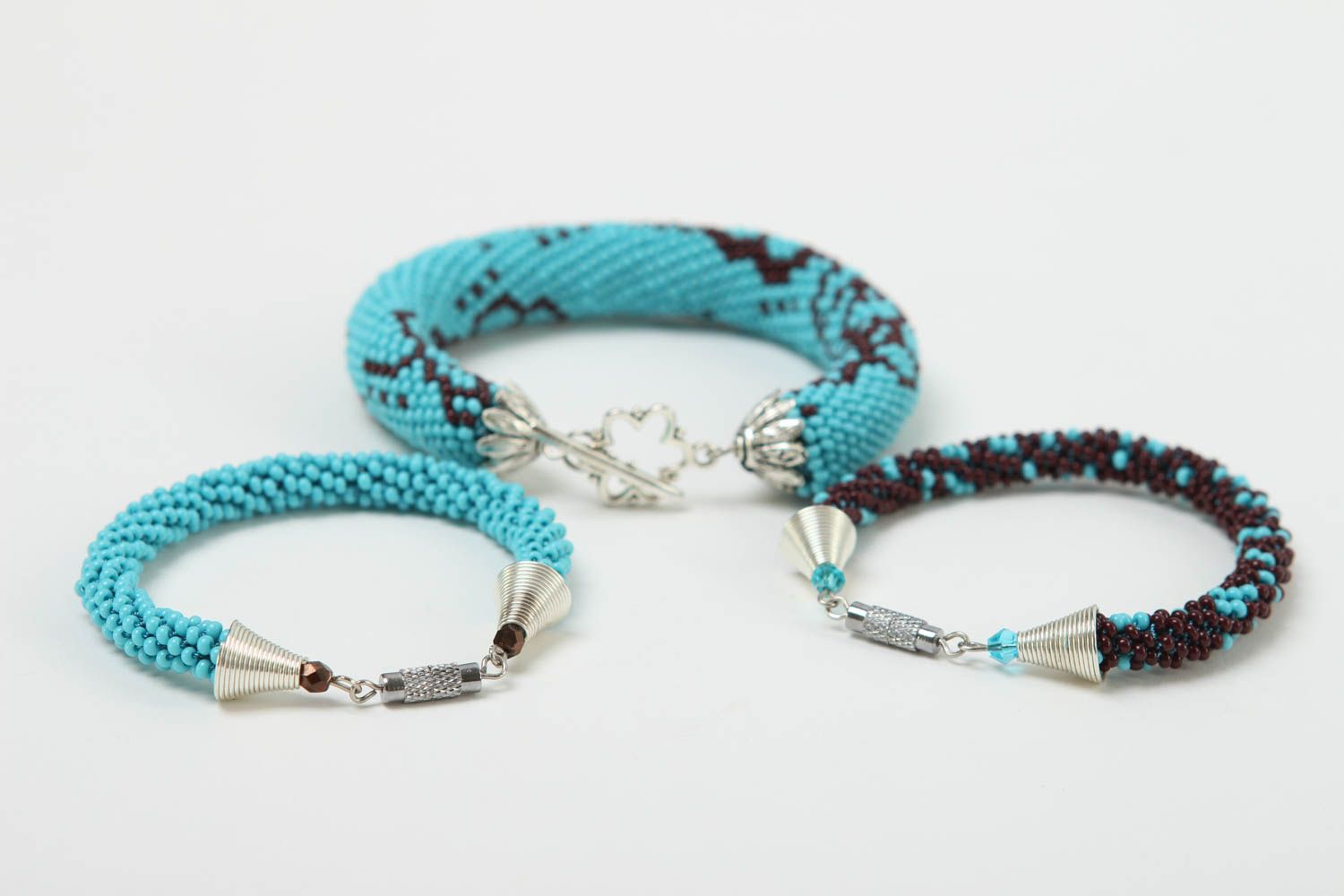 Set of three turquoise handmade beaded cord bracelet in three cord pieces for women photo 4