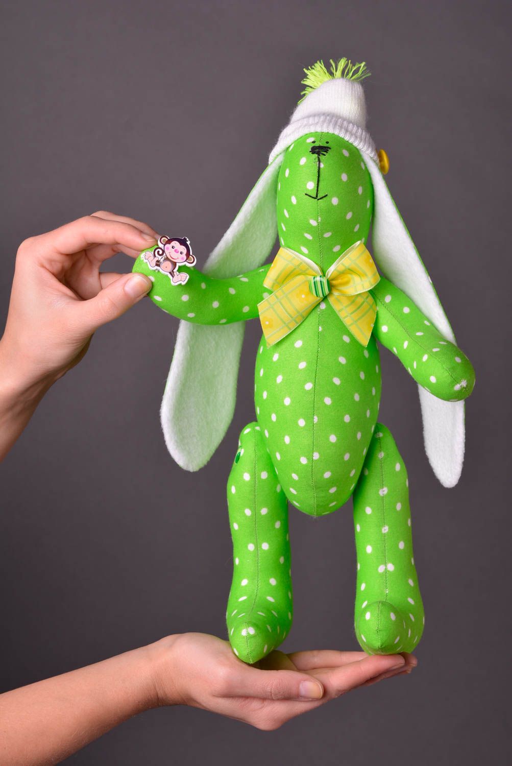 Conejo de peluche hecho a mano juguete de tela regalo original para niño  foto 2