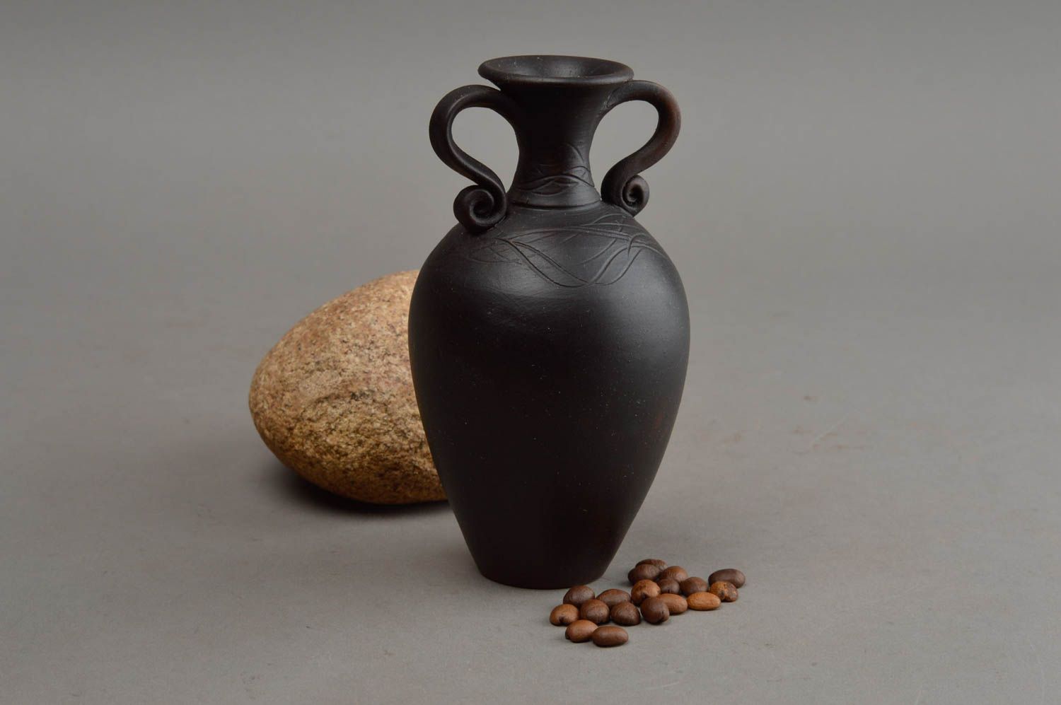 Dark brown 5 oz clay vase ancient-style pitcher with two handles 5,5, 0,45 lb photo 1