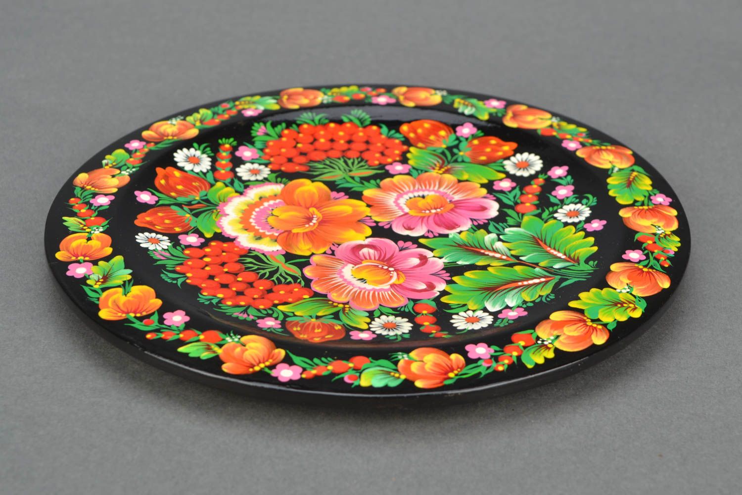 Painted wooden plate for decor photo 4