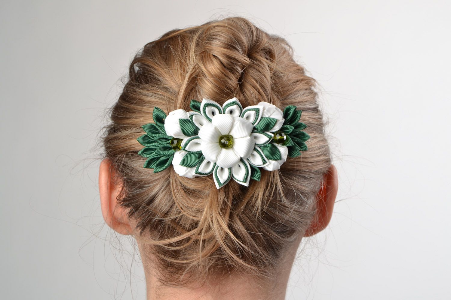 White and green handmade rep ribbon kanzashi flower hair slide photo 1