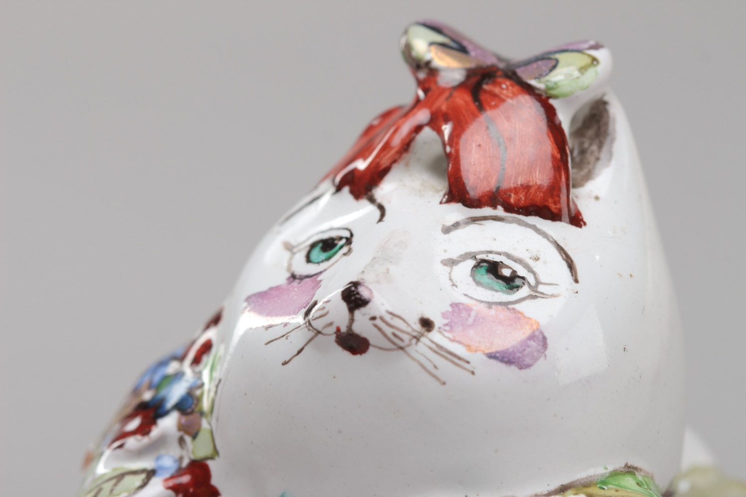 Statuette chatte en céramique peinte et couverte d'émail faite main originale photo 4