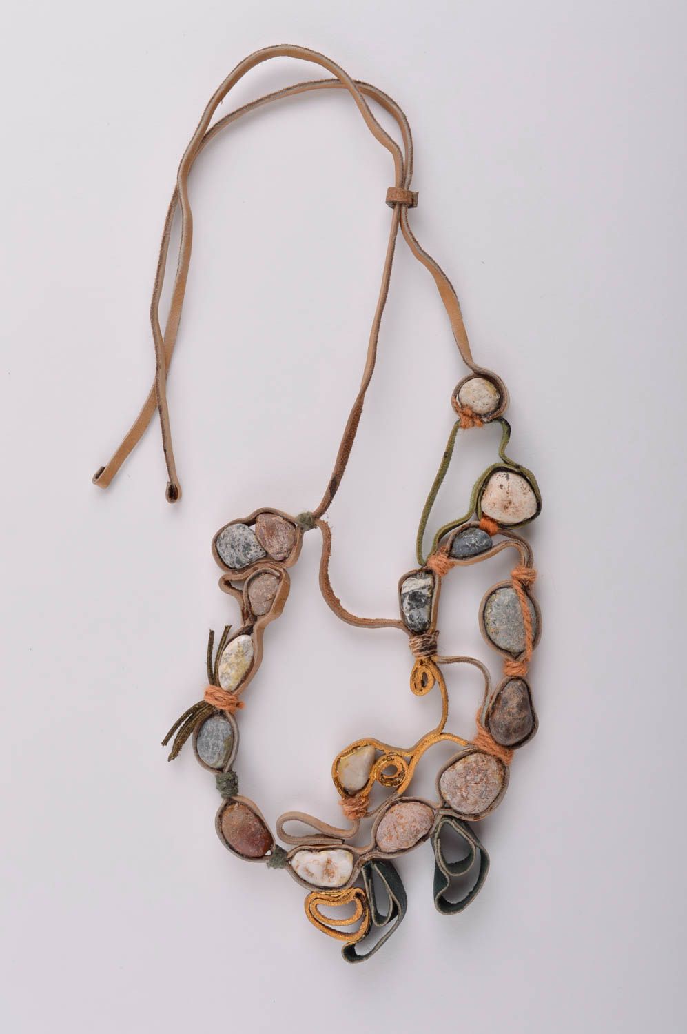 Handmade Stein Halskette stilvolle Kette Halskette aus Leder Mode Accessoire foto 2