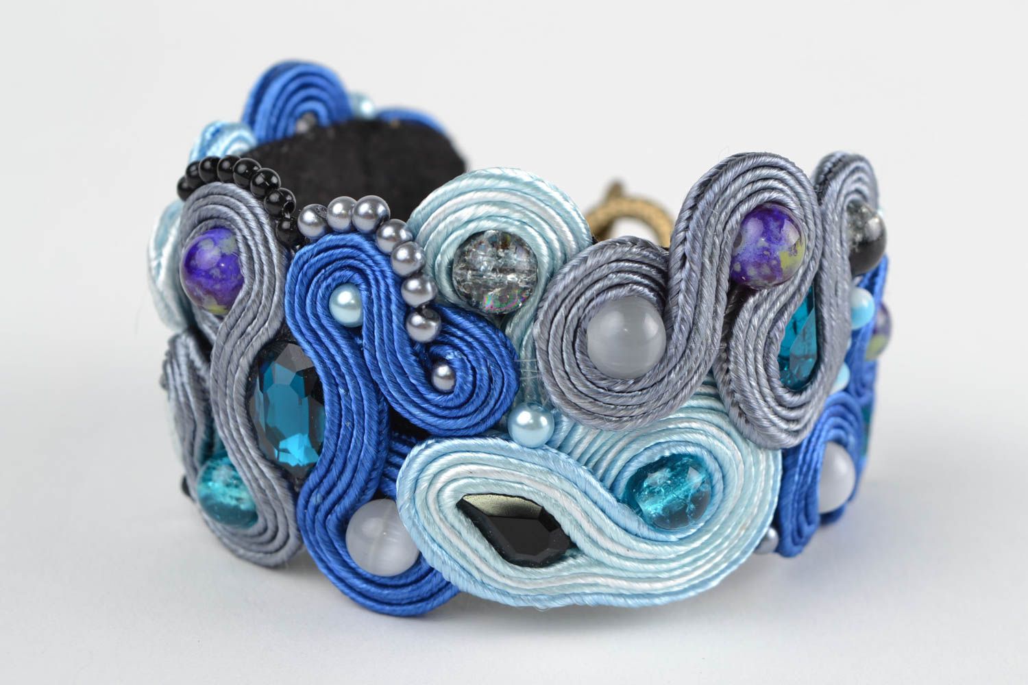 Blue handmade designer soutache bracelet with natural cat's eye stone  photo 3