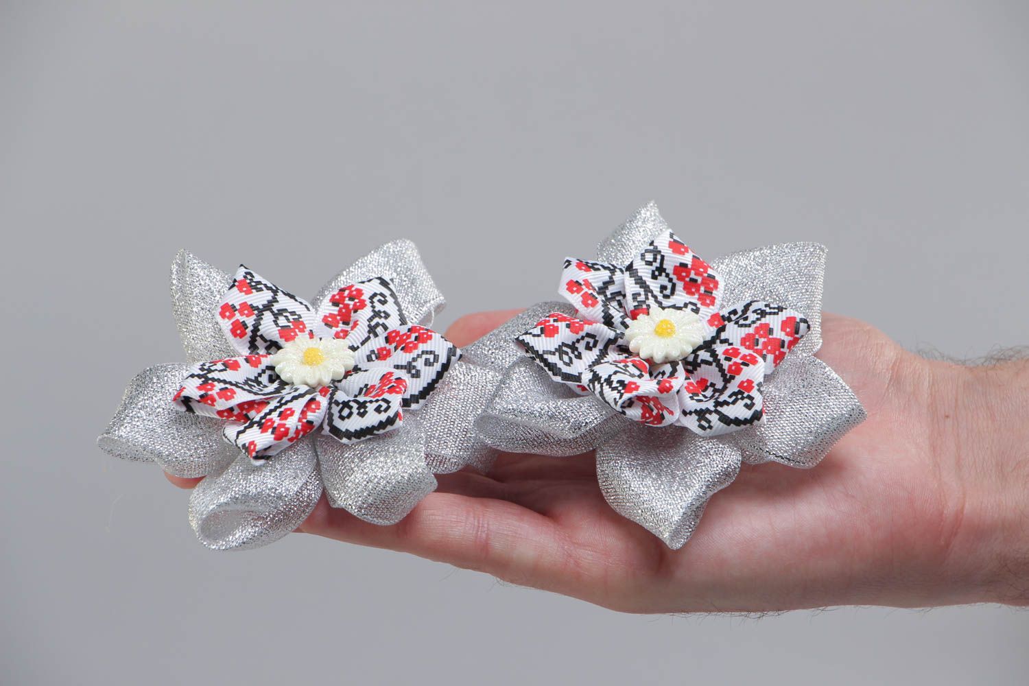 Set of handmade festive riboon flower scrunchies 2 pieces photo 5
