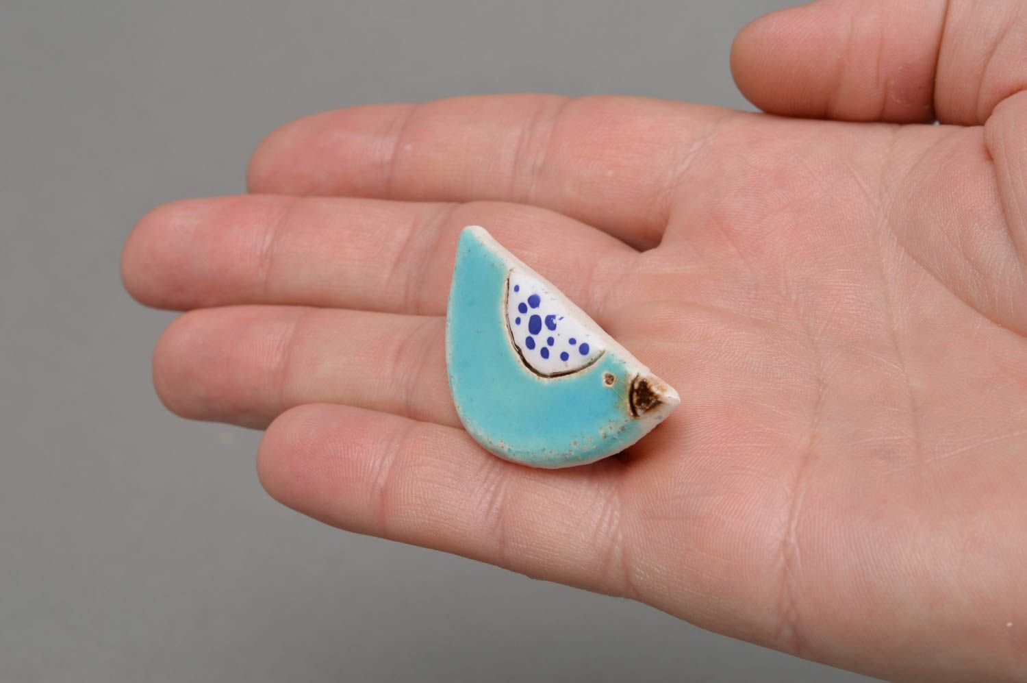 Handmade designer cute small ceramic brooch on metal pin tender blue bird photo 4