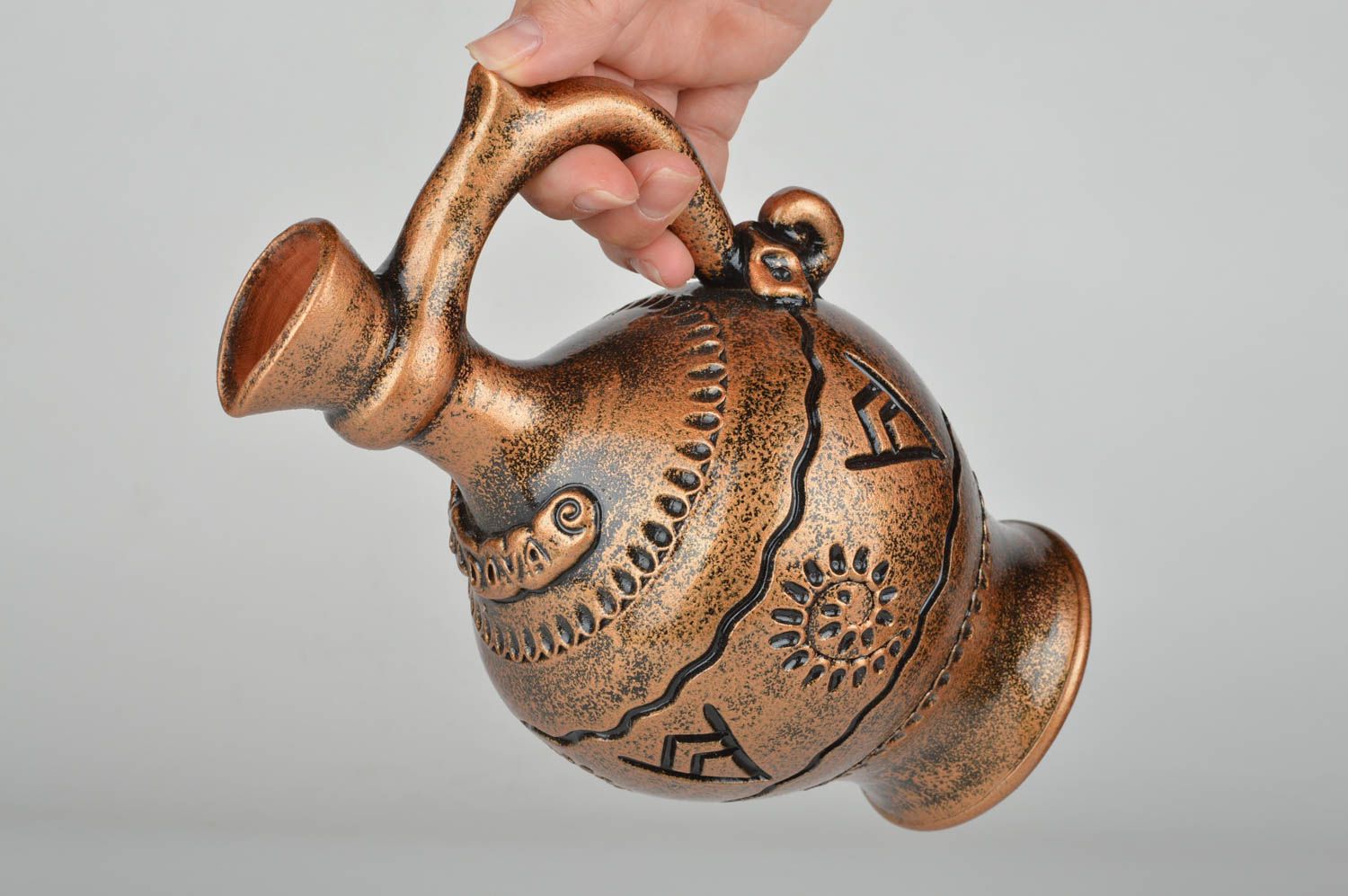 20 oz ceramic handmade golden wine pitcher carafe with handle 1,3 lb photo 3