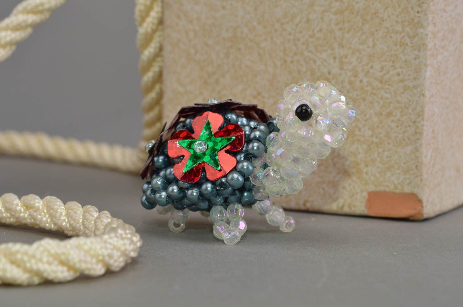 Small homemade designer unusual woven bead statuette of turtle beautiful decor photo 1