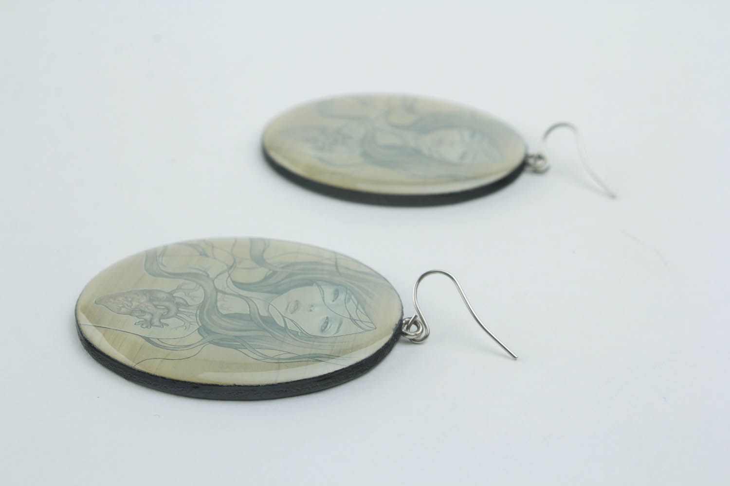 Boucles d'oreilles artisanales avec impression photo photo 3