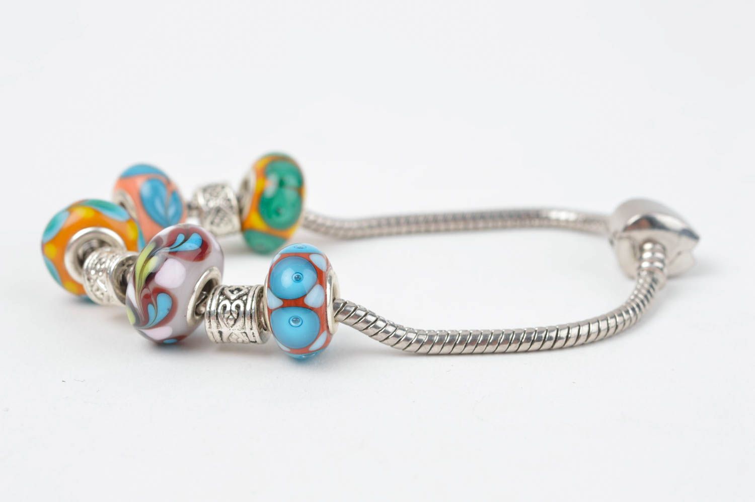 Beautiful handmade glass bracelet beaded bracelet designs fashion trends photo 2