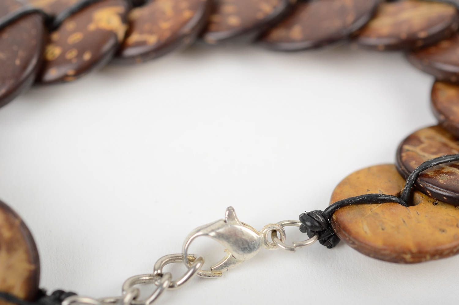 Bracelet bois Bijou fait main en cocotier marron Accessoire pour femme photo 5